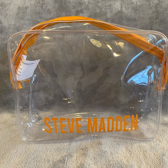 Steve Madden Matching Hat/Cover Up Set - Picture 7 of 7
